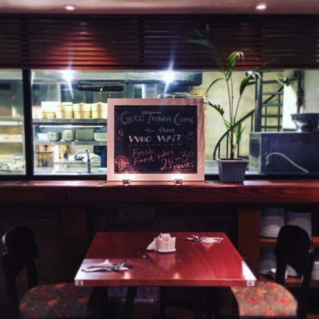 Best HI Tea Restaurants in Lahore