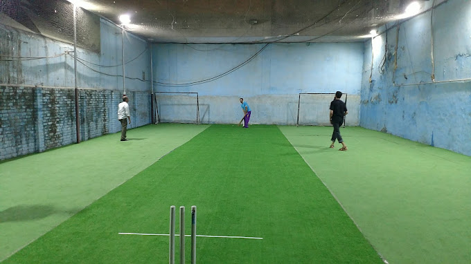 Indoor and Rooftop Cricket in Johar Town Lahore